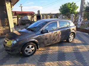 Opel Astra H 2010 1.4 benzina - proprietar de nouă
