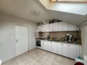 Apartament 2 camere ,centrala proprie,zona Bucovina - imagine 6