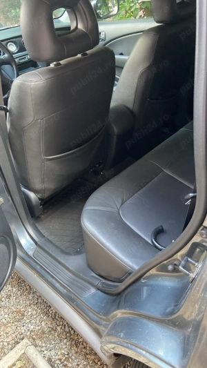 Vand SUV Mitsubushi Outlander, an 2003, Euro 4 - imagine 6