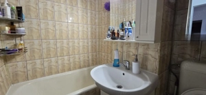 Apartament cu 3 camere, 53 mp, zona Malu Roșu - imagine 14