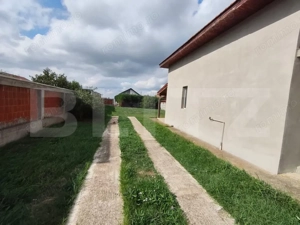 OPORTUNITATE casa mobilata complet, racordata la toate utilitatile in Santandrei - imagine 19