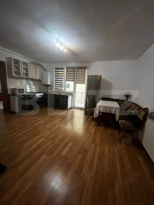 Apartament cu 3 camere, 65 mp, loc de prcare, zona Subcetate - imagine 2