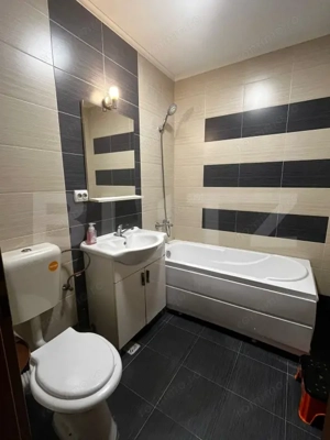 Apartament cu 3 camere, 65 mp, loc de prcare, zona Subcetate - imagine 6