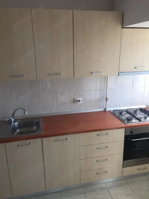 Inchiriere apartament 3 camere decomandat, bucatarie mobilata, Nerva Traian