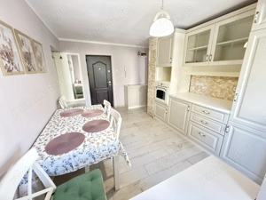 Închiriez apartament 2 camere, 55mp, Sensul Vechi