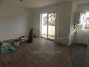 Gradina proprie 28 MP. Bloc nou. Loc de parcare si TVA incluse in pret.