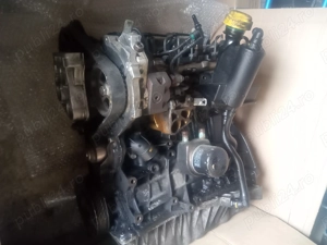 Motor Suzuki grand vitara 1.9 ddis F9Q diesel 2006 cu defecțiune 