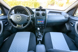 Dacia Duster 1.5 dCi 109CP 4x4 Euro6 - imagine 5 Dacia Duster 1.5 dCi 109CP 4x4 Euro6 - imagine 5