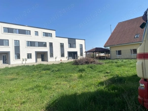 Vând teren  Sânmartin -Cihei