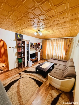 Apartament 3 camere 2 bai de inchiriat