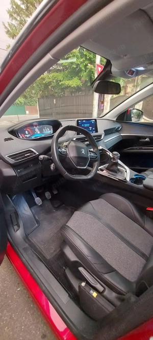 Peugeot 3008 1.2 PureTech Turbo, Allure, an 2018, 40100 km - imagine 6