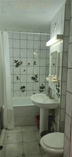 De vanzare – Apartament 4 camere, ideal pentru locuit, birouri sau activitati comerciale - imagine 6