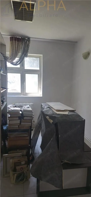 De vanzare – Apartament 4 camere, ideal pentru locuit, birouri sau activitati comerciale - imagine 9