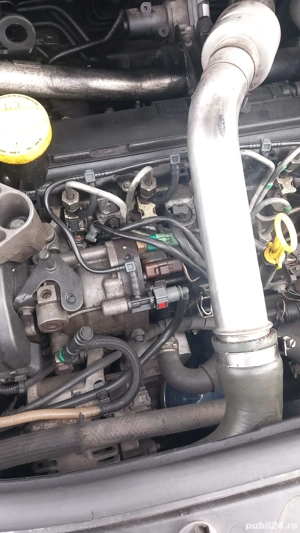 Vand piese motor megan 1.5 dci e4 - imagine 4