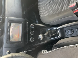 Dacia Duster 4x4 1.6mpi - imagine 9