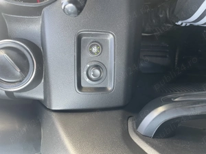 Dacia Duster 4x4 1.6mpi - imagine 10