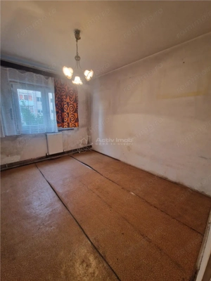 Apartament 4 camere decomandat, etaj 2, CT - Rovine - imagine 3