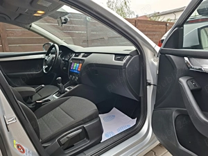 Skoda Octavia 3 berlina - imagine 8