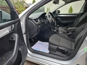 Skoda Octavia 3 berlina - imagine 9