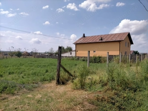 Vând teren zona ștrand colosseum 