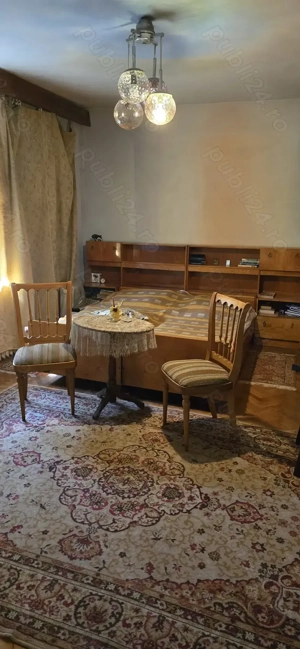 Vilă cu etaj în Caransebeș, zona Teiuș, lângă Gugulanu. - imagine 7