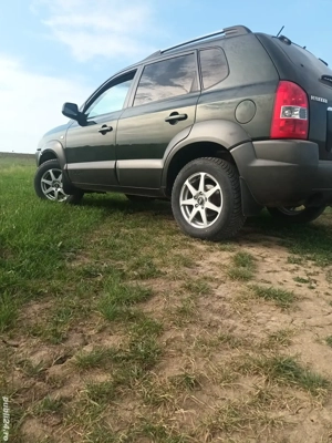 Vand Hyundai Tucson 4x2 - imagine 4