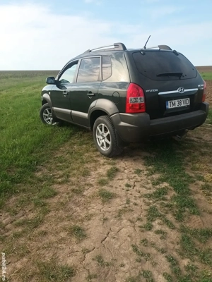 Vand Hyundai Tucson 4x2 - imagine 5