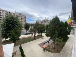 De vânzare apartament, etajul 1, spațios și luminos cu 2 balcoane