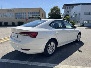 2020 Skoda Octavia AMBITION 2.0 TDI - imagine 8