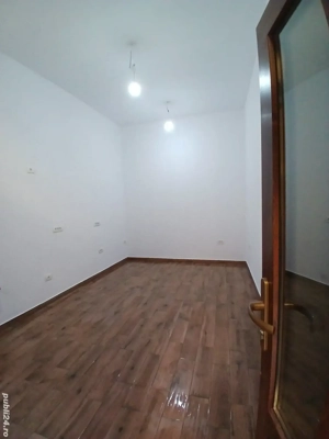 Apartament la vila complet renovat in centrul orasului - imagine 9