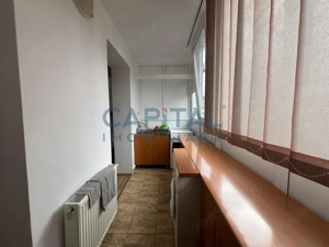 FARA COMISION ! Apartament 2 camere, etaj 3/4, strada Eroilor - imagine 4