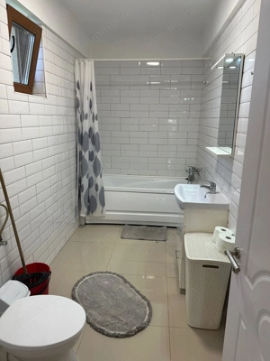 APARTAMENT 3 CAMERE-ZONA TOMIS NORD - imagine 14