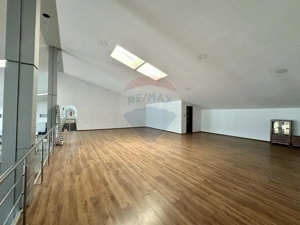 Hala/Showroom 1400mp Calea Moldovei - imagine 13 Hala/Showroom 1400mp Calea Moldovei - imagine 13