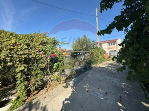 Casă / Vilă cu 4 camere într-o zonă excelentă din Focșani - imagine 7