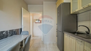 Apartament in vila, 3 camere, Nicolae Labis, Tractorul - imagine 7