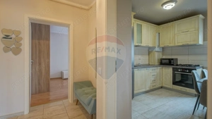 Apartament in vila, 3 camere, Nicolae Labis, Tractorul - imagine 5