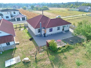 Casă cu 5 camere de vânzare loc. Frumușeni, jud. Arad - imagine 2