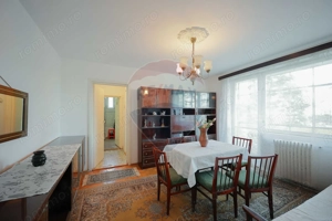 Apartament 3 camere, ultracentral, pod Decebal, et. 3, de vânzare