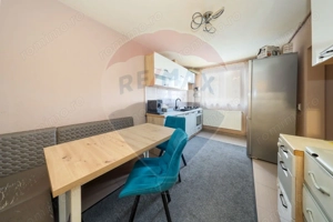 Apartament cu 3 camere de vânzare în zona Vlahuta - imagine 8