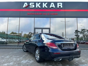 Mercedes-Benz E - imagine 8