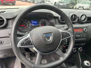 Dacia Duster - imagine 18