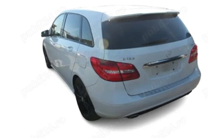 Dezmembrez Mercedes B-Class W246 1.5 CDI 2011-2014 cutie manuala 6 trepte - imagine 4