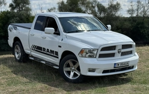 Ram 1500   Hemi   V8