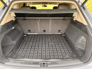 Vw Toureg 3.0 V6 231 Cp 4x4 - imagine 18 Vw Toureg 3.0 V6 231 Cp 4x4 - imagine 18