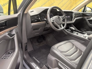 Vw Toureg 3.0 V6 231 Cp 4x4 - imagine 6 Vw Toureg 3.0 V6 231 Cp 4x4 - imagine 6