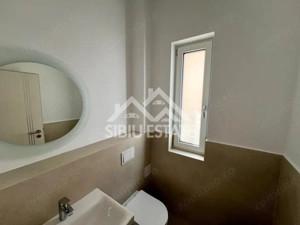 Apartament spațios la parter – ideal locuință sau spațiu comercial - imagine 10  Apartament spațios la parter – ideal locuință sau spațiu comercial - imagine 10