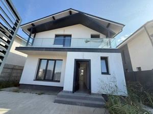 Vila Individuala   5 Camere   3 Bai   Teren 400 mp   Gata de mutare - imagine 2