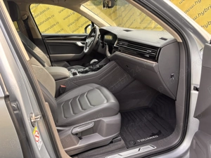 Vw Toureg 3.0 V6 231 Cp 4x4 - imagine 15 Vw Toureg 3.0 V6 231 Cp 4x4 - imagine 15