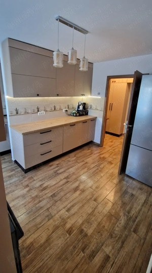 Apartament 4 camere Steaua decomandat amenajat centrala proprie - imagine 4