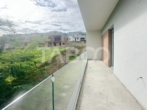 Vanzare duplex premium garaj pentru 2 masini chiar la intrare Tauti - imagine 13